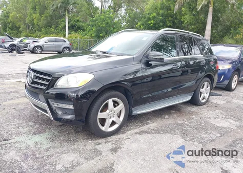2013 Mercedes-Benz Ml 550 4Matic z USA, uszkodzony, nr VIN 4JGDA7DB9DA099707